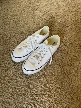 Low-Top Platform Converse